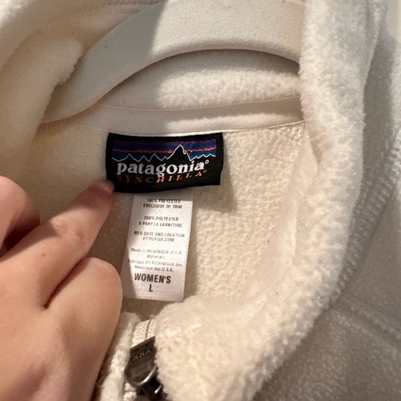 Patagonia Synchilla White Fleece Vest - Picture 3 of 3